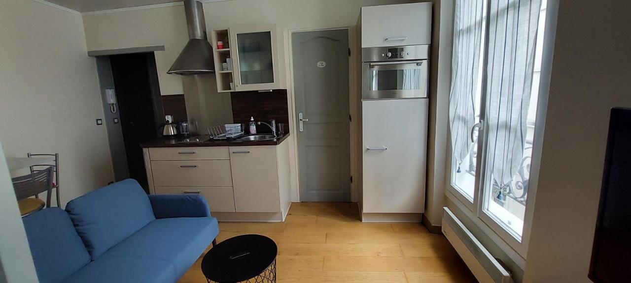 Appartement Coquet Sur Les Hauteurs De Montmartre Paris Exterior foto