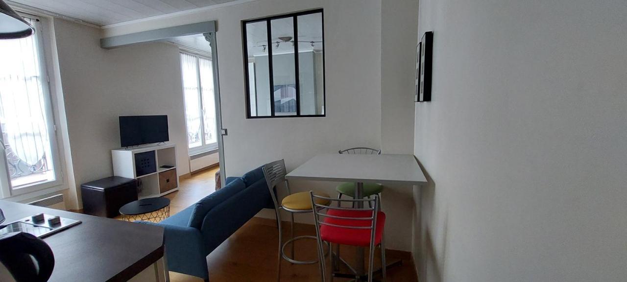 Appartement Coquet Sur Les Hauteurs De Montmartre Paris Exterior foto